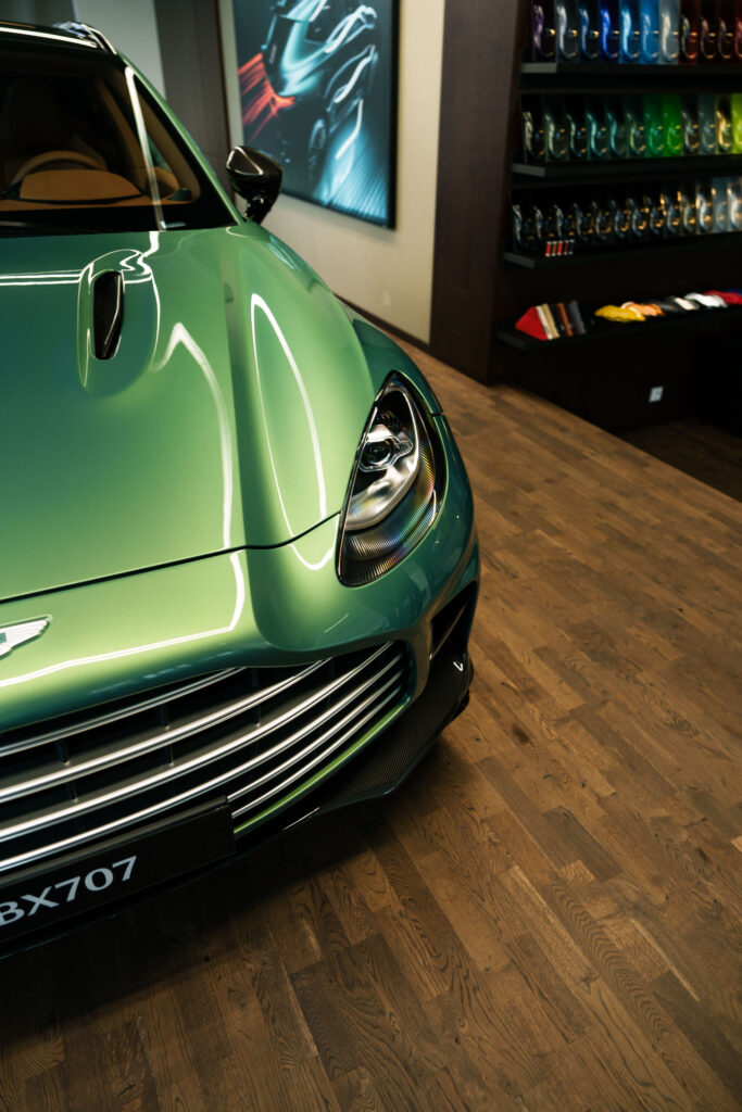 V Praze se oficiálně otevřely showroom i autorizovaný servis