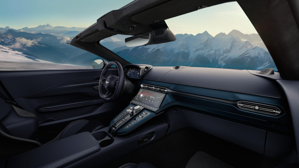 VANTAGE ROADSTER: kabriolet pro náruživé jezdce