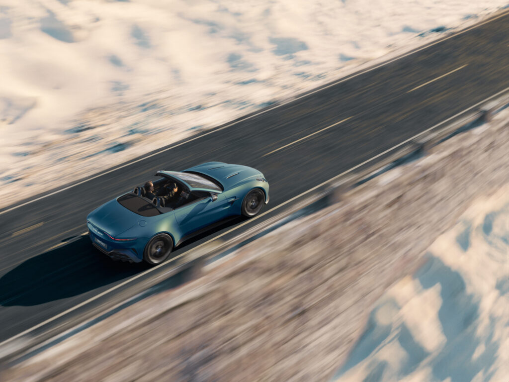 VANTAGE ROADSTER: kabriolet pro náruživé jezdce