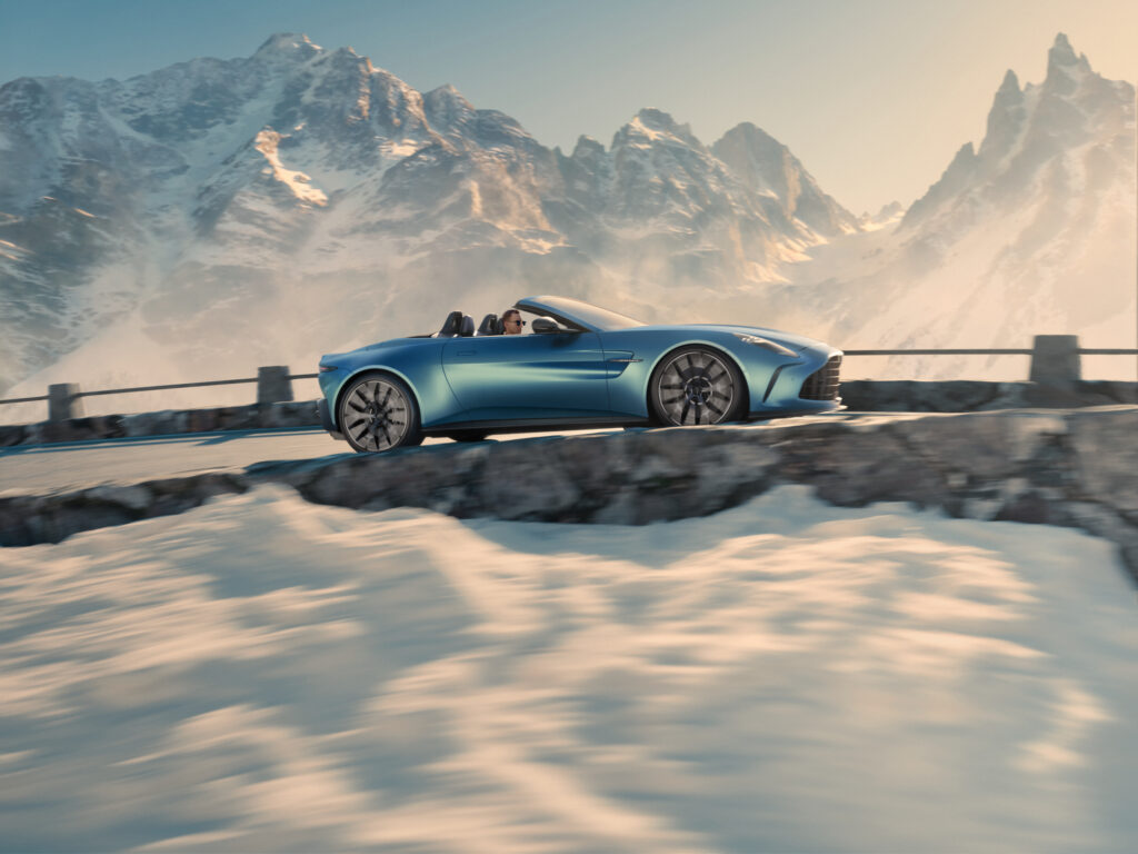 VANTAGE ROADSTER: kabriolet pro náruživé jezdce