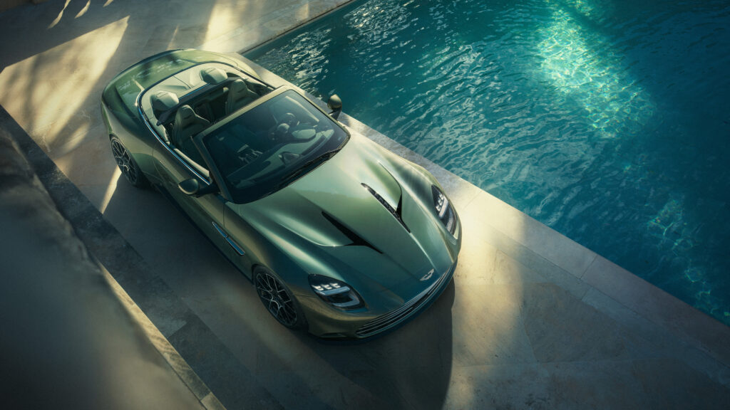 Aston Martin Vanquish Volante