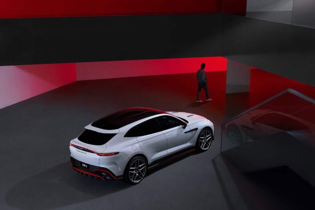 Aston Martin DBX S: nová vlajková loď