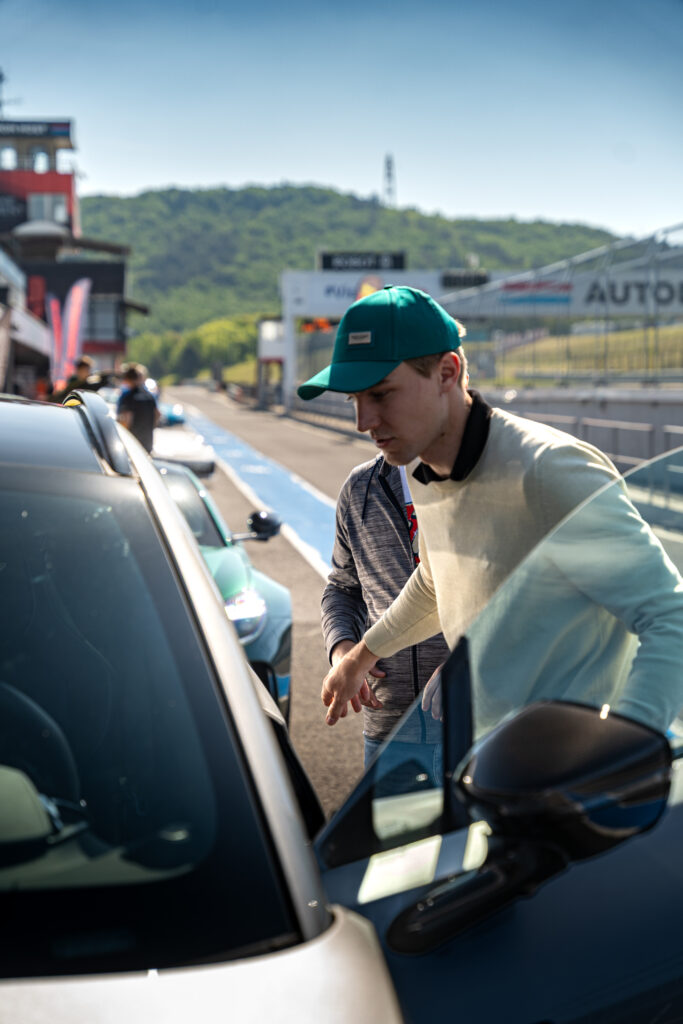 Aston Martin Prague Experience. 12.5.2025, Trackday Most