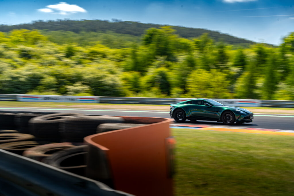 Aston Martin Prague Experience. 12.5.2025, Trackday Most