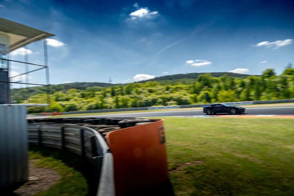 Aston Martin Prague Experience. 12.5.2025, Trackday Most