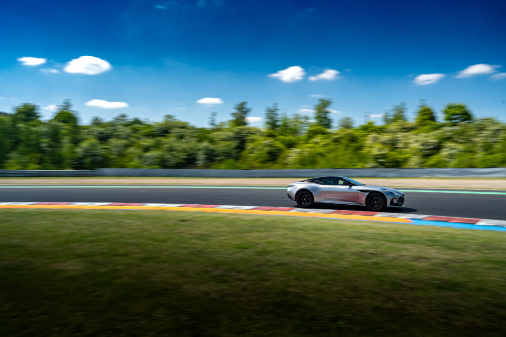 Aston Martin Prague Experience. 12.5.2025, Trackday Most