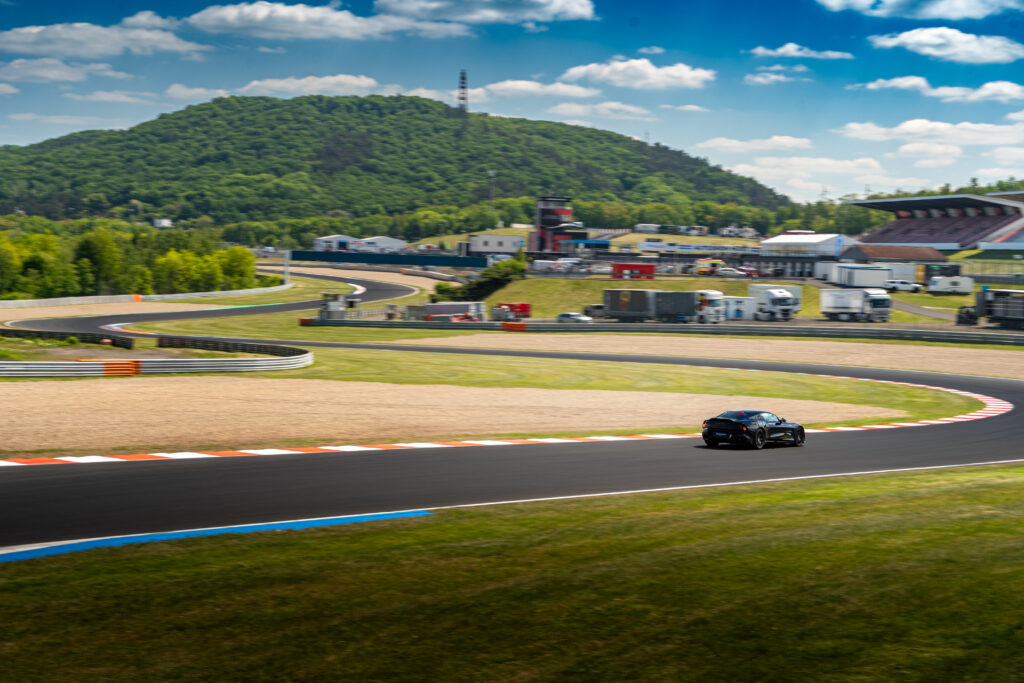 Aston Martin Prague Experience. 12.5.2025, Trackday Most