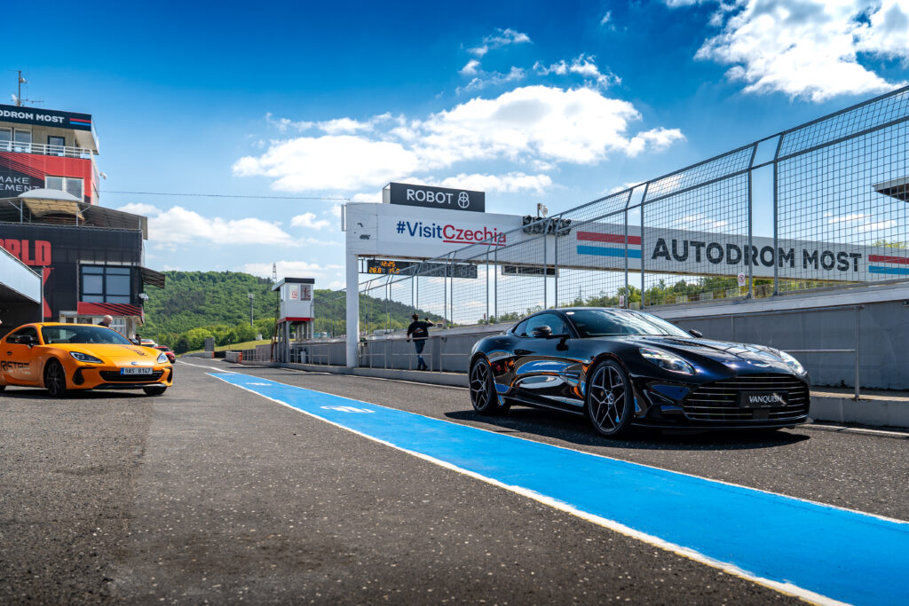 Aston Martin Prague Experience. 12.5.2025, Trackday Most
