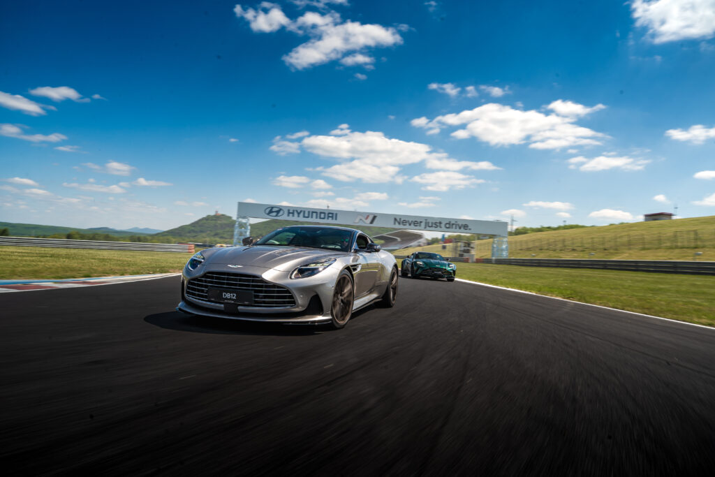 Aston Martin Prague Experience. 12.5.2025, Trackday Most