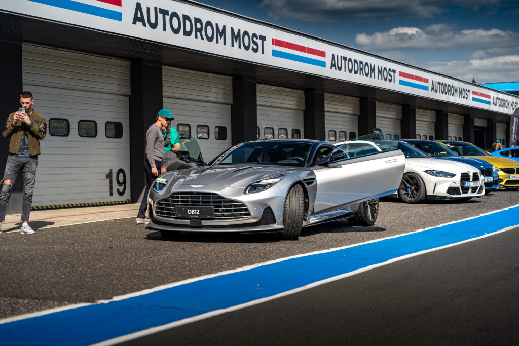 Aston Martin Prague Experience. 12.5.2025, Trackday Most