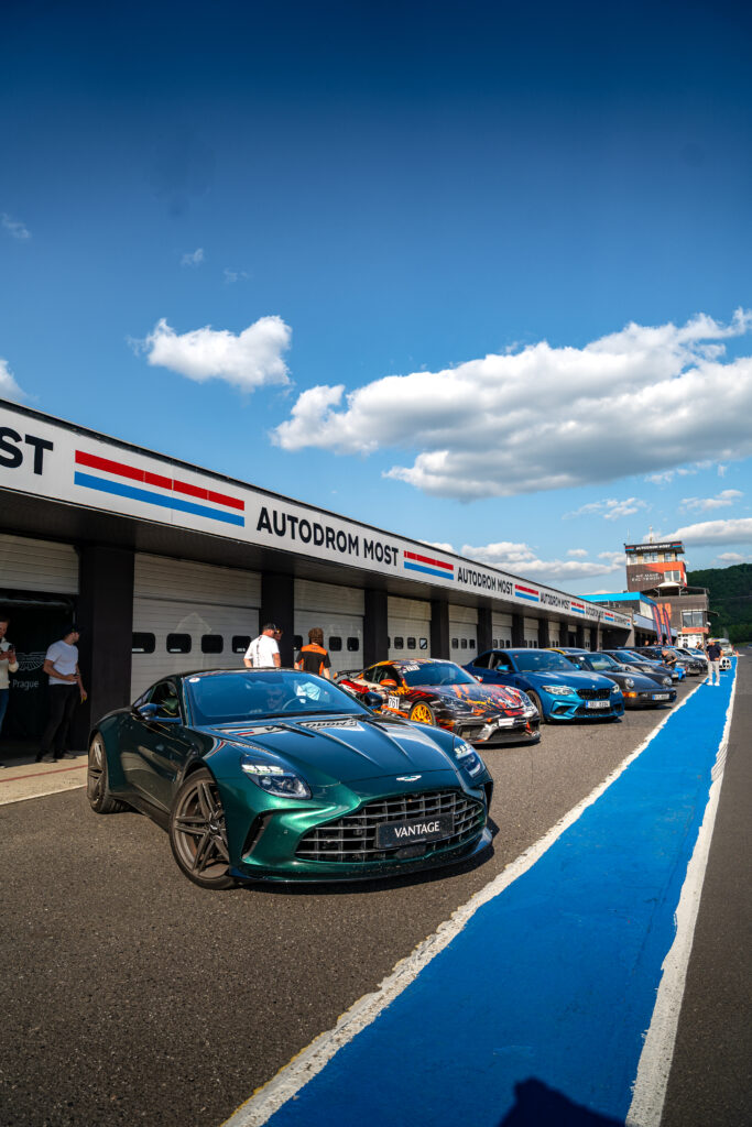Aston Martin Prague Experience. 12.5.2025, Trackday Most