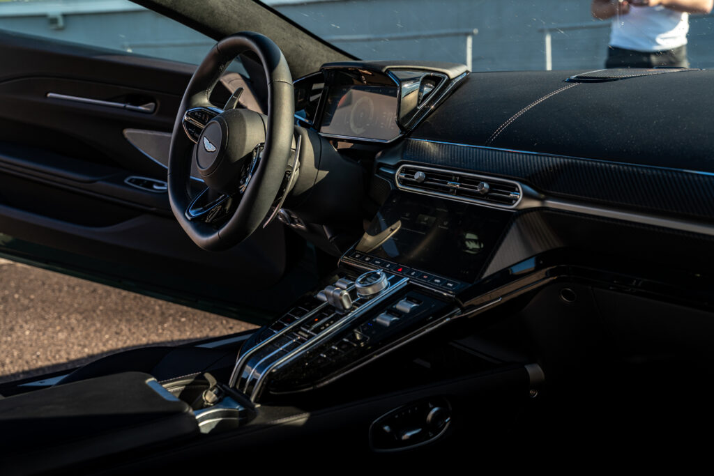 Aston Martin Prague Experience. 12.5.2025, Trackday Most