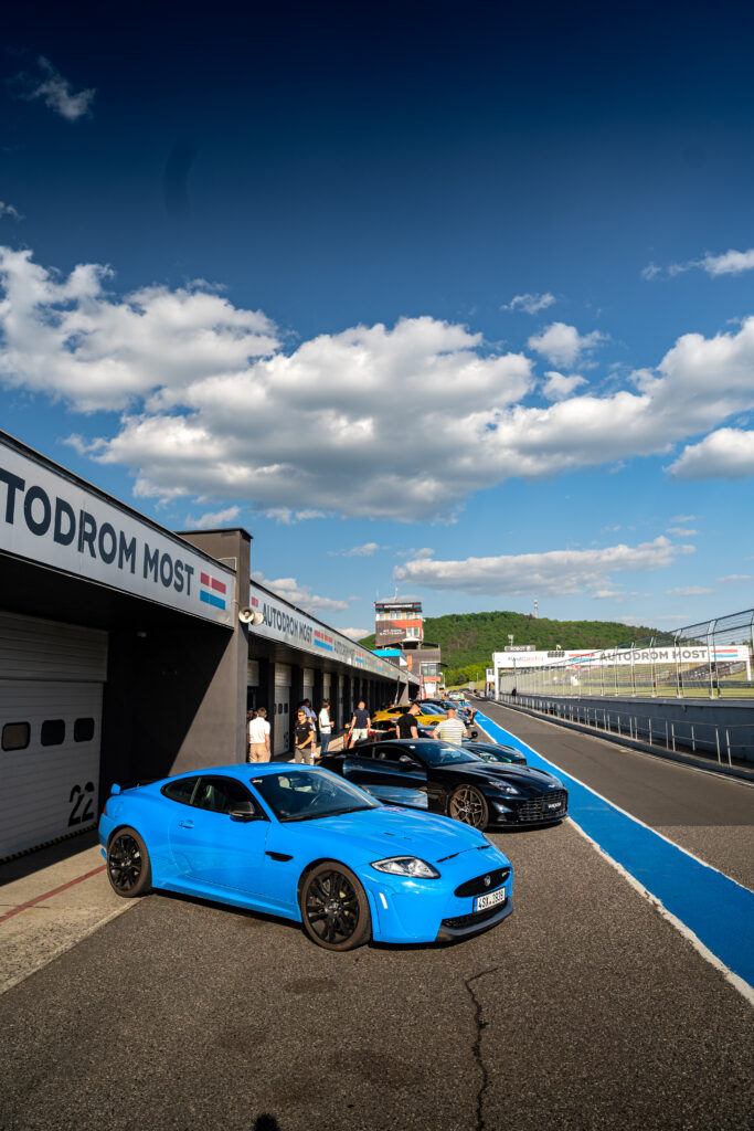 Aston Martin Prague Experience. 12.5.2025, Trackday Most